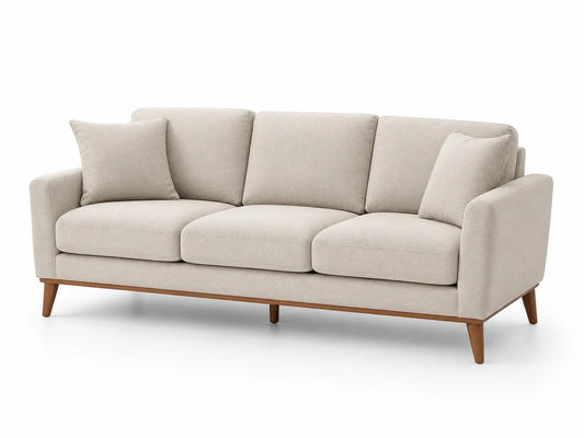 Canapé trois places en tissu beige avec pieds en bois